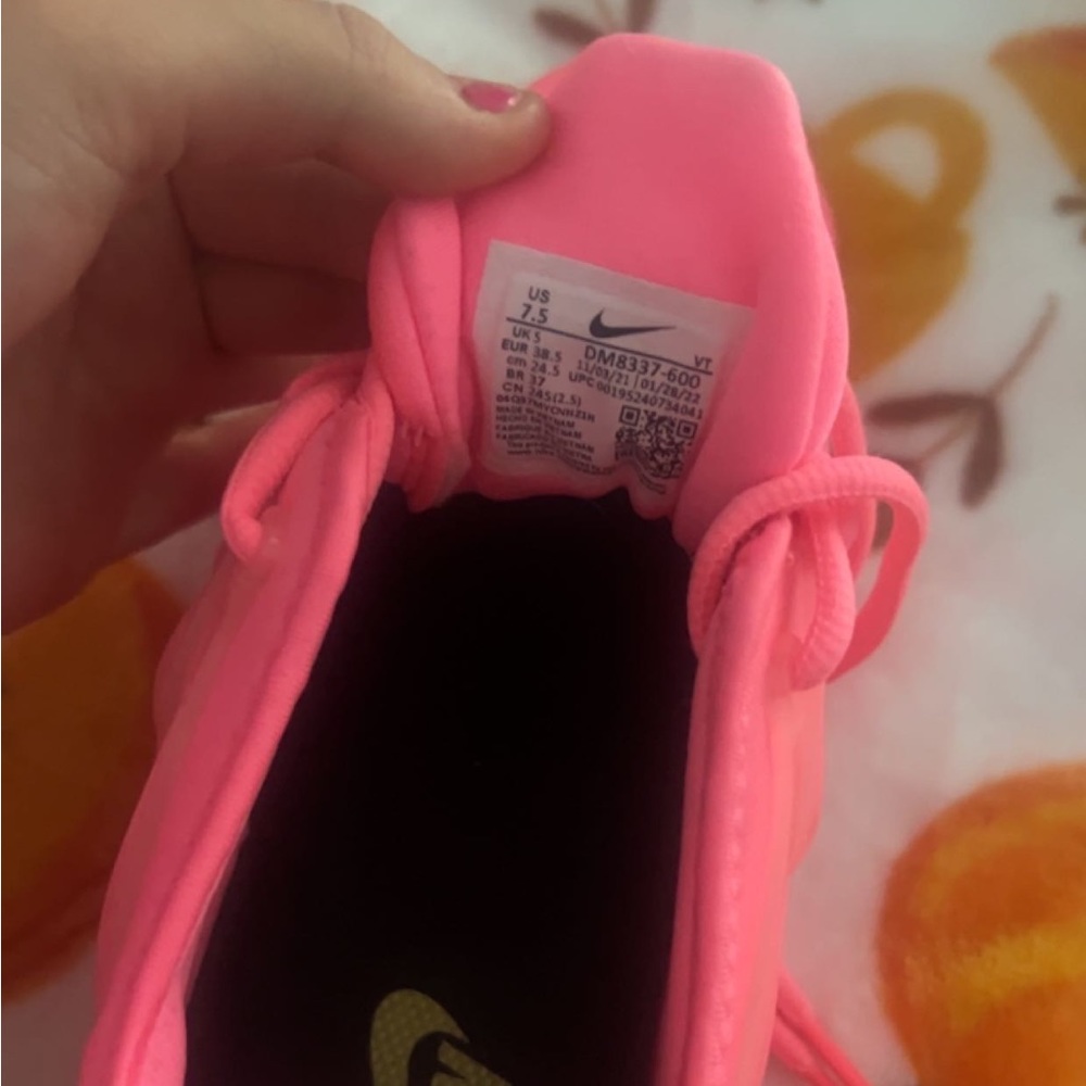 Brand new women’s Nike VaporMax Plus shoes